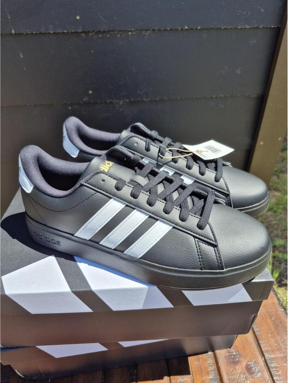 adidas men GRAND COURT 2.0 SHOES black cloud tennis shoes sneakers $70 Size 10